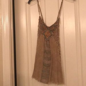 Cute Gimmicks tan/multicolored tank top,  XS